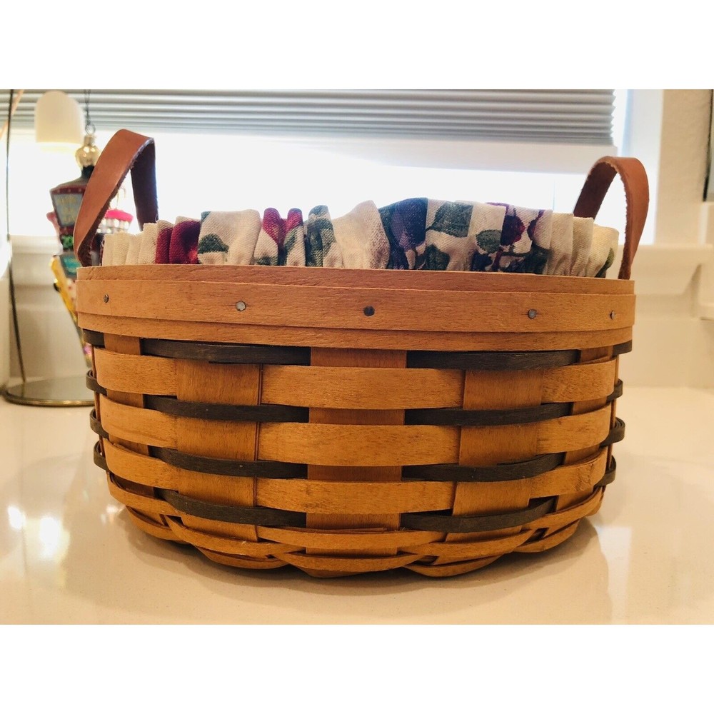 Longaberger Bread Basket with plastic liner & Fabric liner